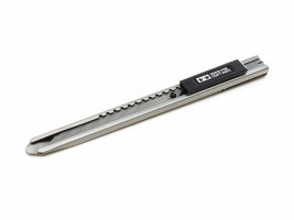 Nóż Tamiya z odłamywanym ostrzem