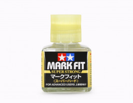 Mark Fit Super Strong – zmiękczacz naklejek (40 ml)