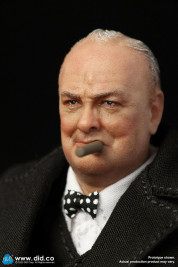 1:12 II wojna światowa Brytyjski premier Winston Churchill