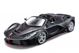 1:24 LaFerrari Aperta Black (linia montażowa)